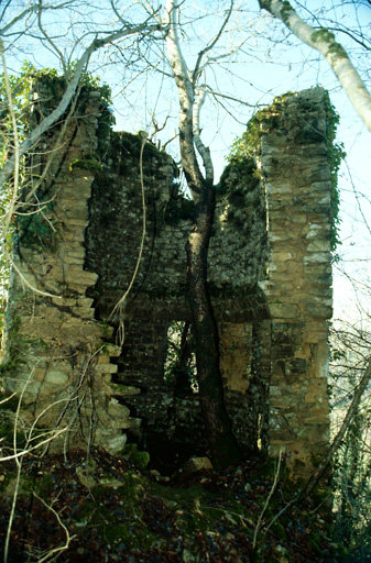 Château devant : front ouest : flanquement nord