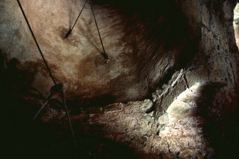 Flèche du clocher-porche : trompe