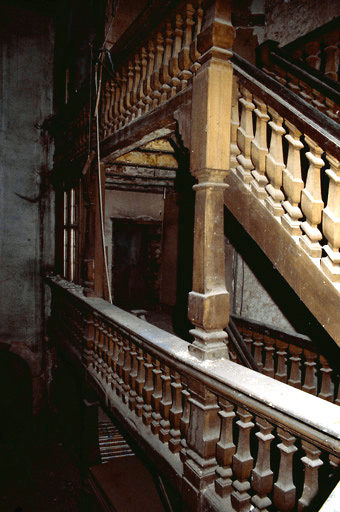 Galerie et escalier