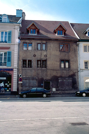 Façade sur rue