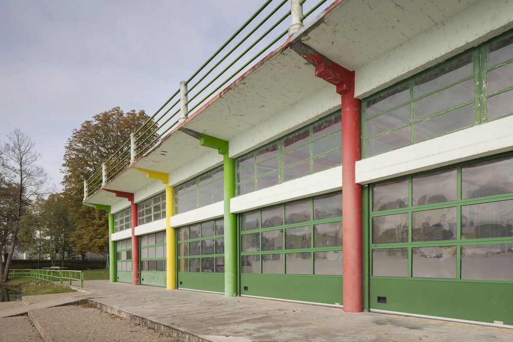 Guinguette et dépendances de la plage aménagée du lac Vert
