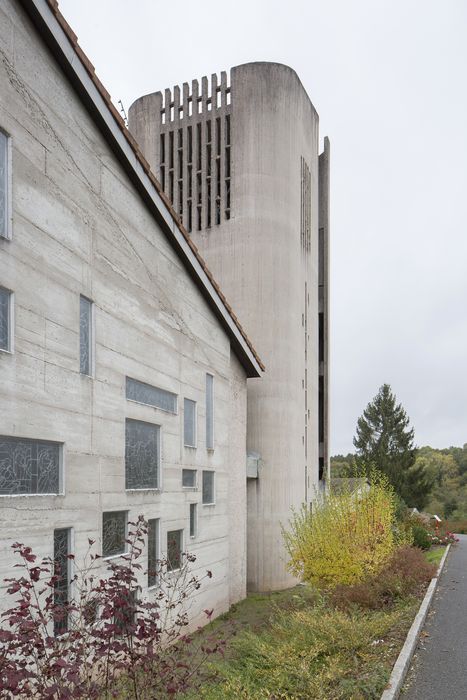 Église paroissiale Sainte-Thérèse-de-l’Enfant-Jésus