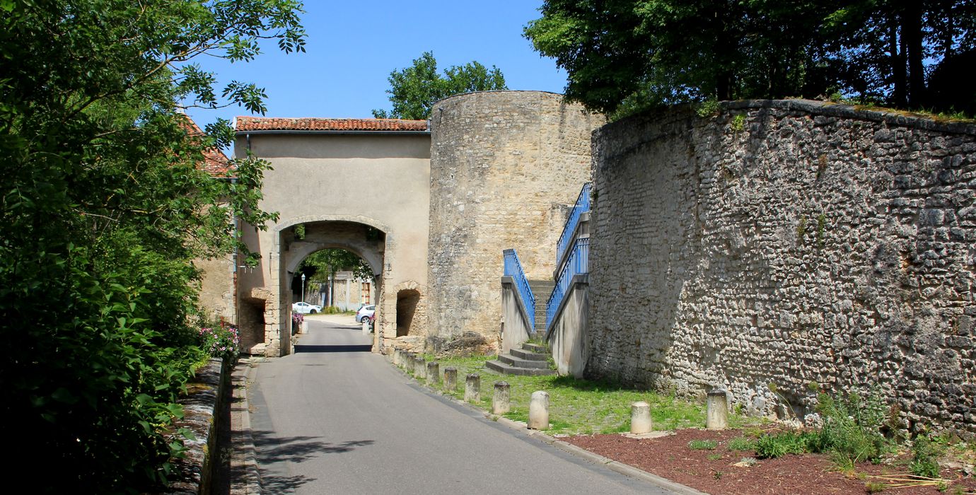 élévation sud, vue partielle