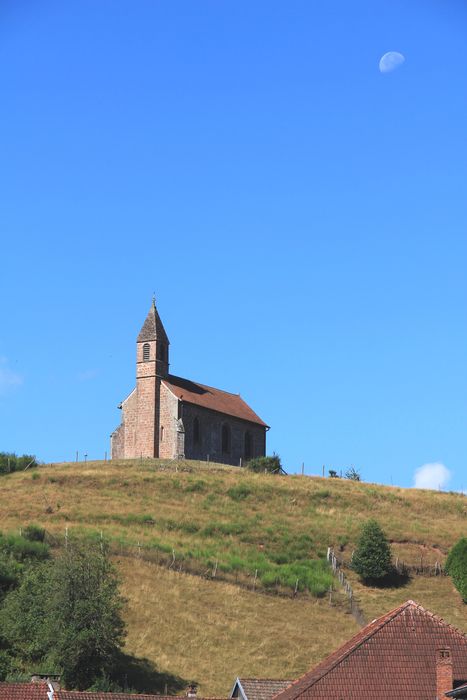 vue générale de la chapelle dans son environnement depuis le Nord-Est