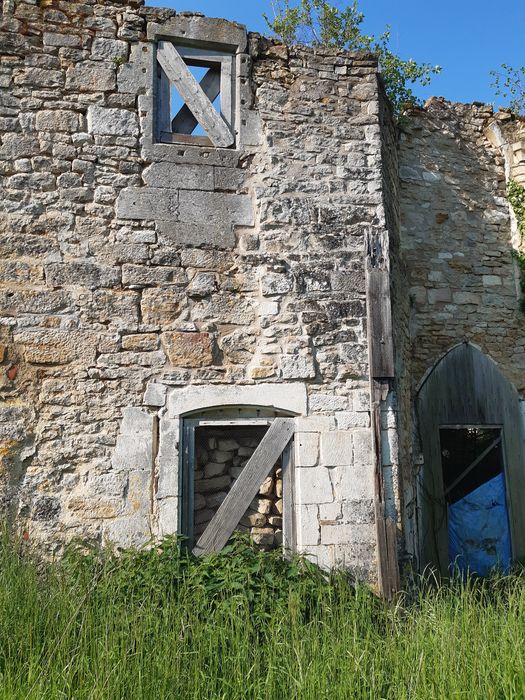 façade nord, vue partielle