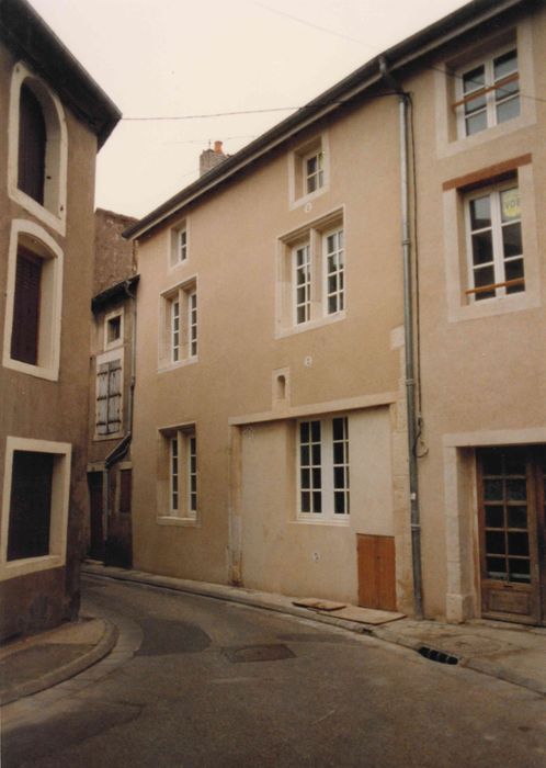 façade sur rue