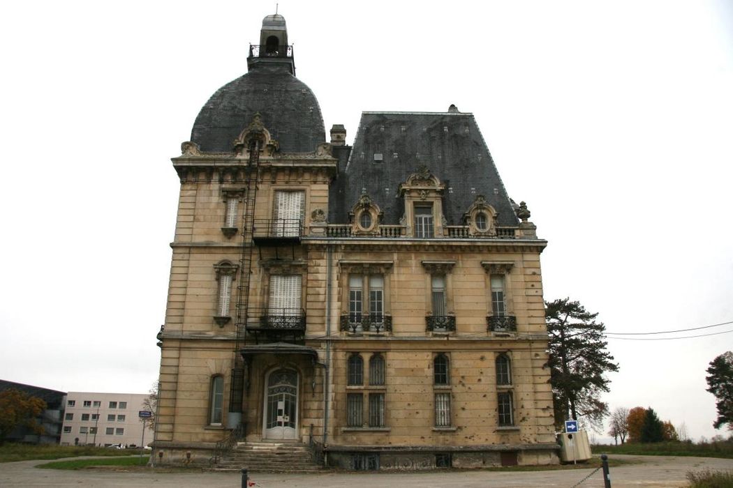 façade est