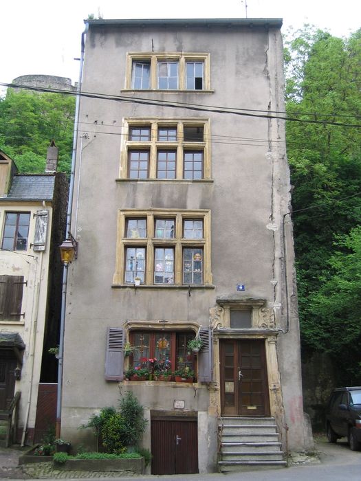 façade sur rue