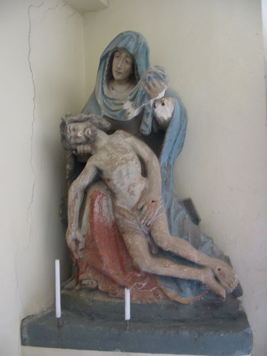 statue : Vierge de Pitié