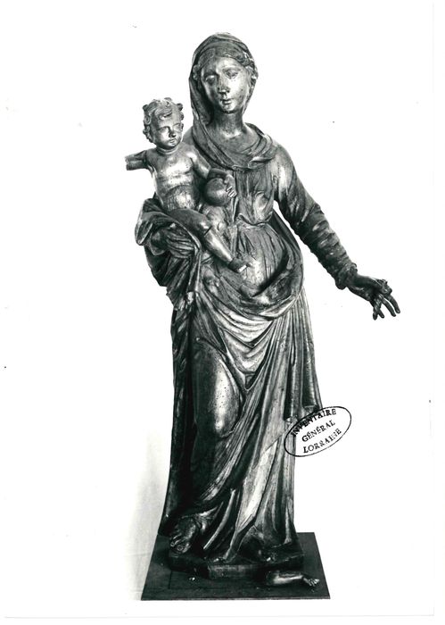 statue : Vierge à l'Enfant - © Ministère de la Culture (France), Direction Régionale des Affaires Culturelles du Grand Est – Tous droits réservés