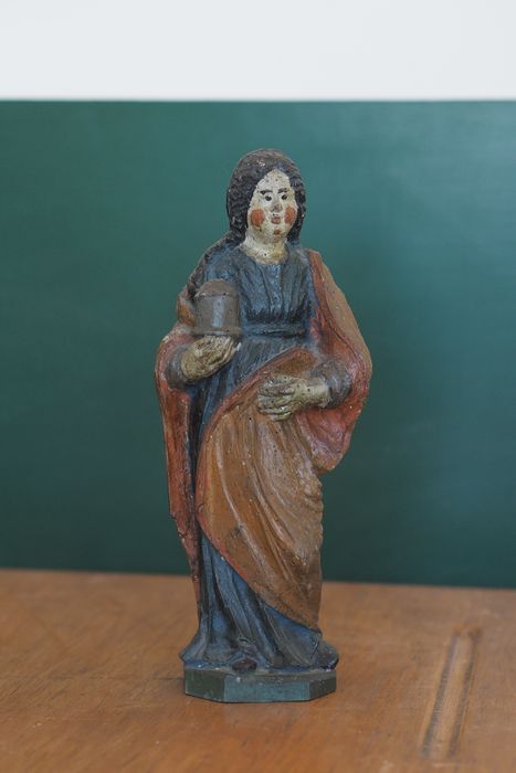 statuette : Sainte Madeleine