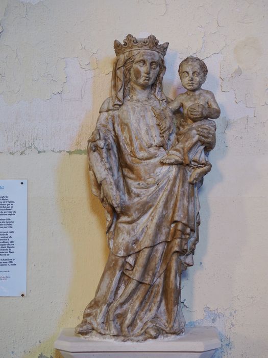 statue : Vierge à l'Enfant - © Ministère de la Culture (France), Direction Régionale des Affaires Culturelles du Grand Est – Tous droits réservés