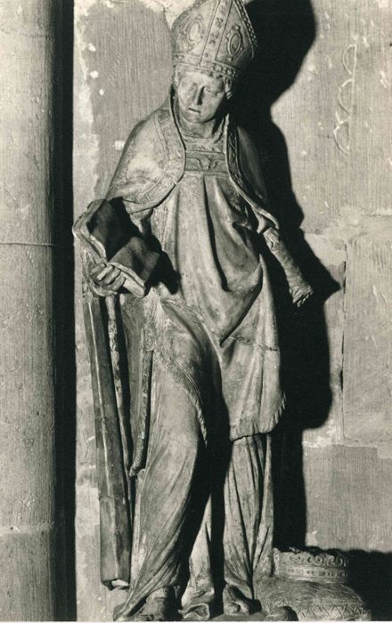 statue : Saint Goëry - © Ministère de la Culture (France), Direction Régionale des Affaires Culturelles ddu Grand Est – Tous droits réservés