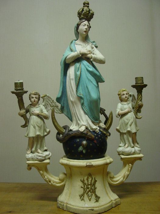 bâton de procession de confrérie : Immaculée Conception - © Ministère de la Culture (France), Direction Régionale des Affaires Culturelles du Grand Est – Tous droits réservés