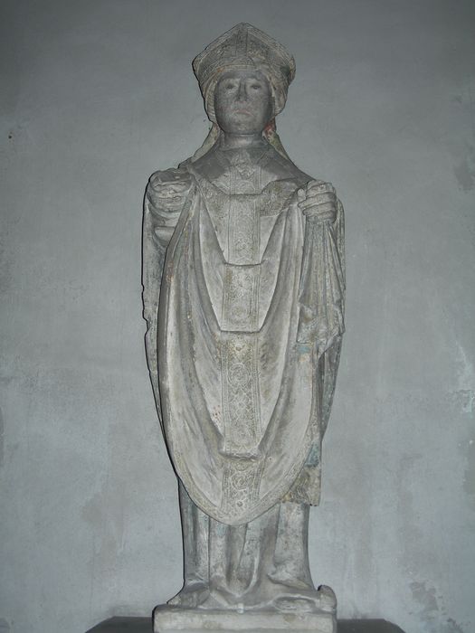 statue : Saint évêque