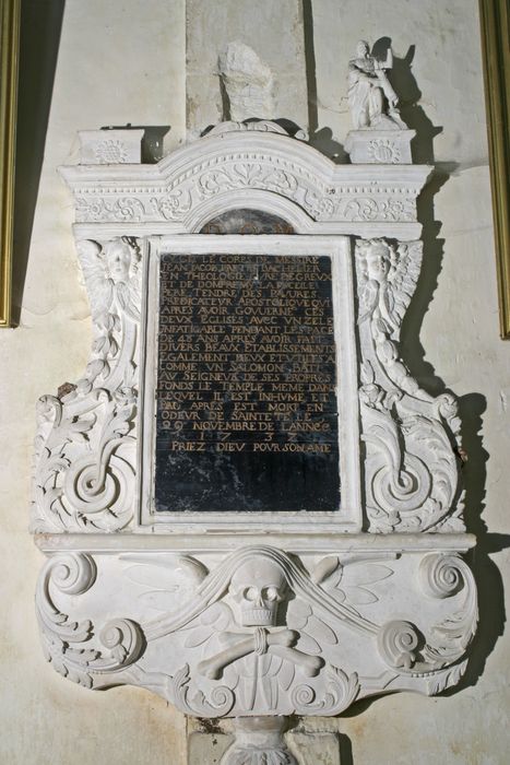 plaque funéraire de Jean Jacob, curé de Greux (inscription funéraire) - © Ministère de la Culture (France), Direction Régionale des Affaires Culturelles du Grand Est – Tous droits réservés