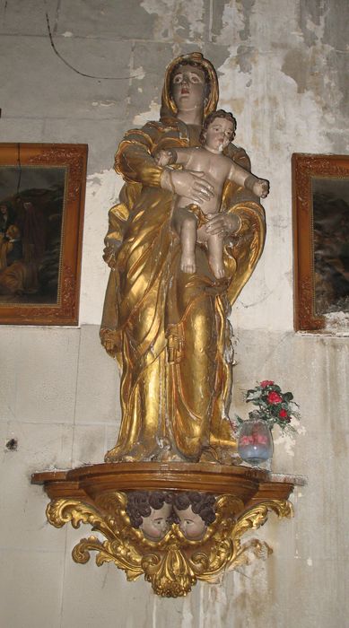 statue : Vierge à l'Enfant