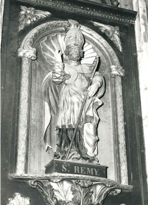 statue : Saint Rémy - © Ministère de la Culture (France), Direction Régionale des Affaires Culturelles du Grand Est – Tous droits réservés