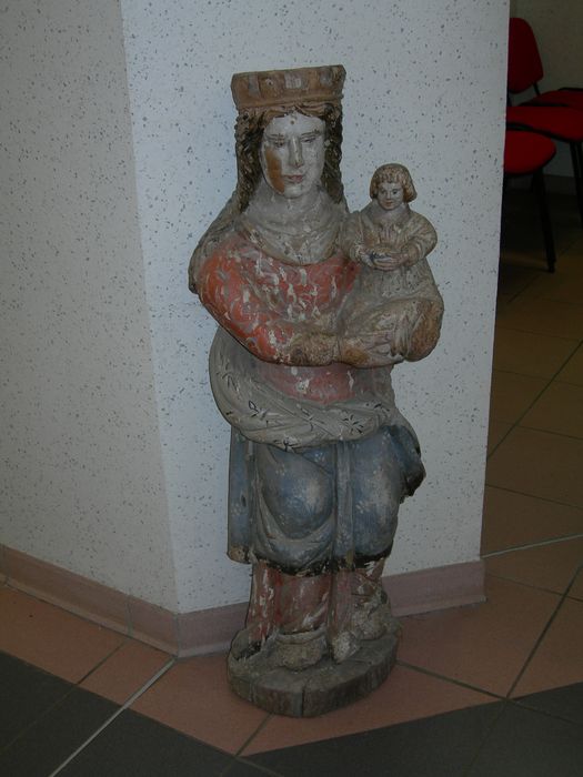 statue : Vierge à l'Enfant couronnée