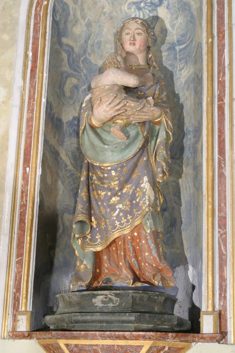 statue : Vierge à l'Enfant