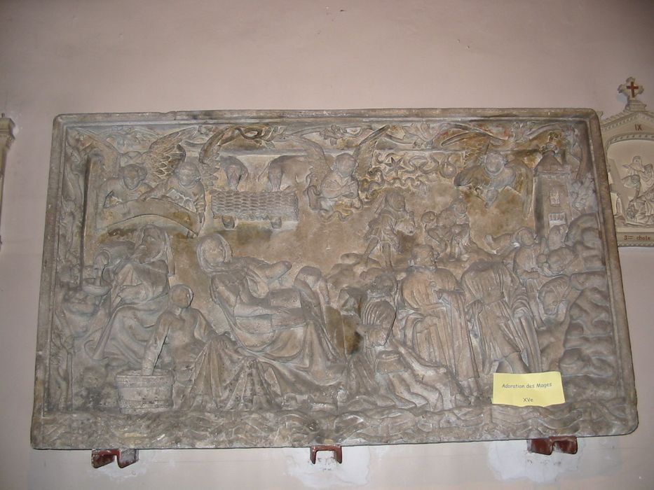 bas-relief : l'Adoration des bergers ou des Mages - © Ministère de la Culture (France), Direction Régionale des Affaires Culturelles ddu Grand Est – Tous droits réservés