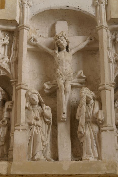 retable, haut-relief : la Crucifixion et les douze apôtres, détail