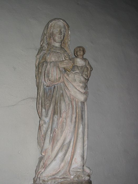 statue : Vierge à l'Enfant - © Ministère de la Culture (France), Direction Régionale des Affaires Culturelles du Grand Est – Tous droits réservés