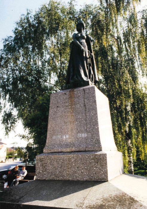 Monument aux enfants de l'arrondissement morts pour la patrie en 1870