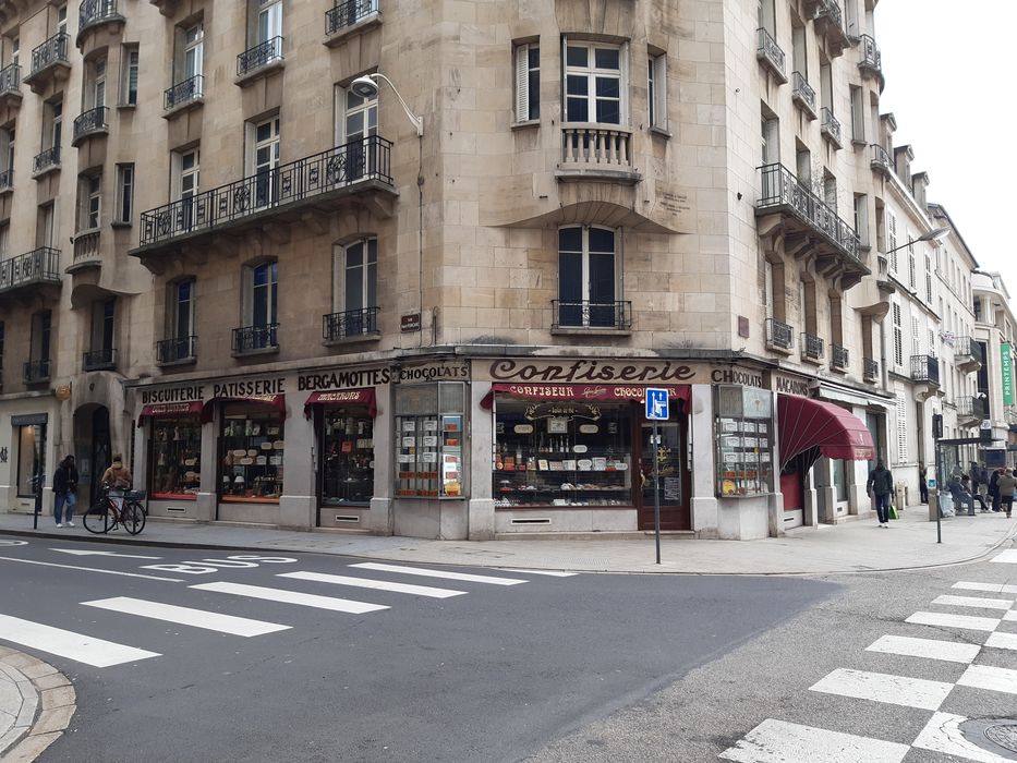 devanture sur rue