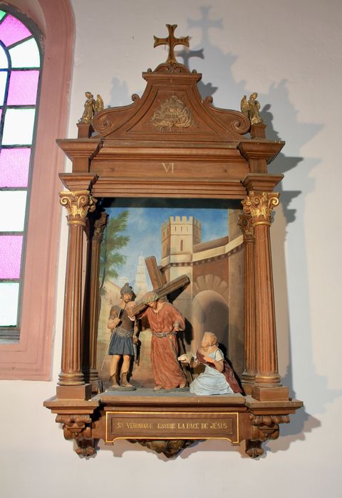 chemin de croix, station n°6 : Sainte Véronique essuie la face de Jésus