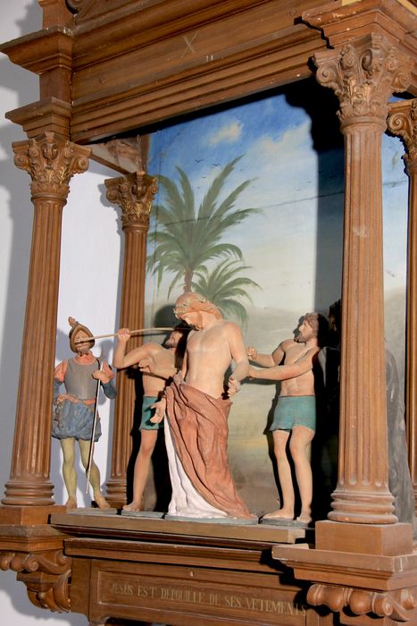 chemin de croix, station n°10 : Jésus est dépouillé de ses vêtements