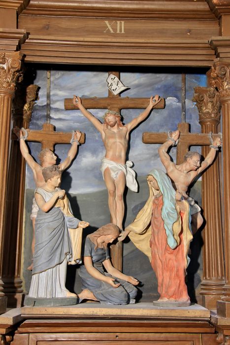 chemin de croix, station n° 12 : Jésus meurt sur la croix