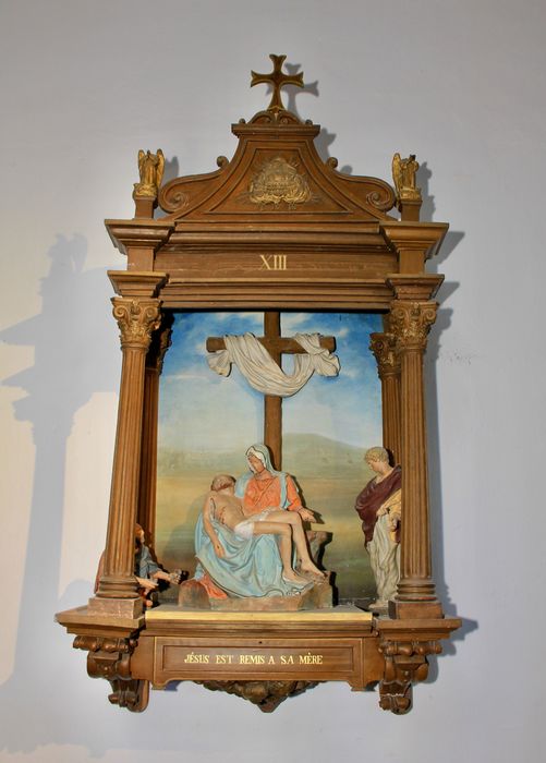 chemin de croix, station n°13 : Jésus est rendu à sa mère