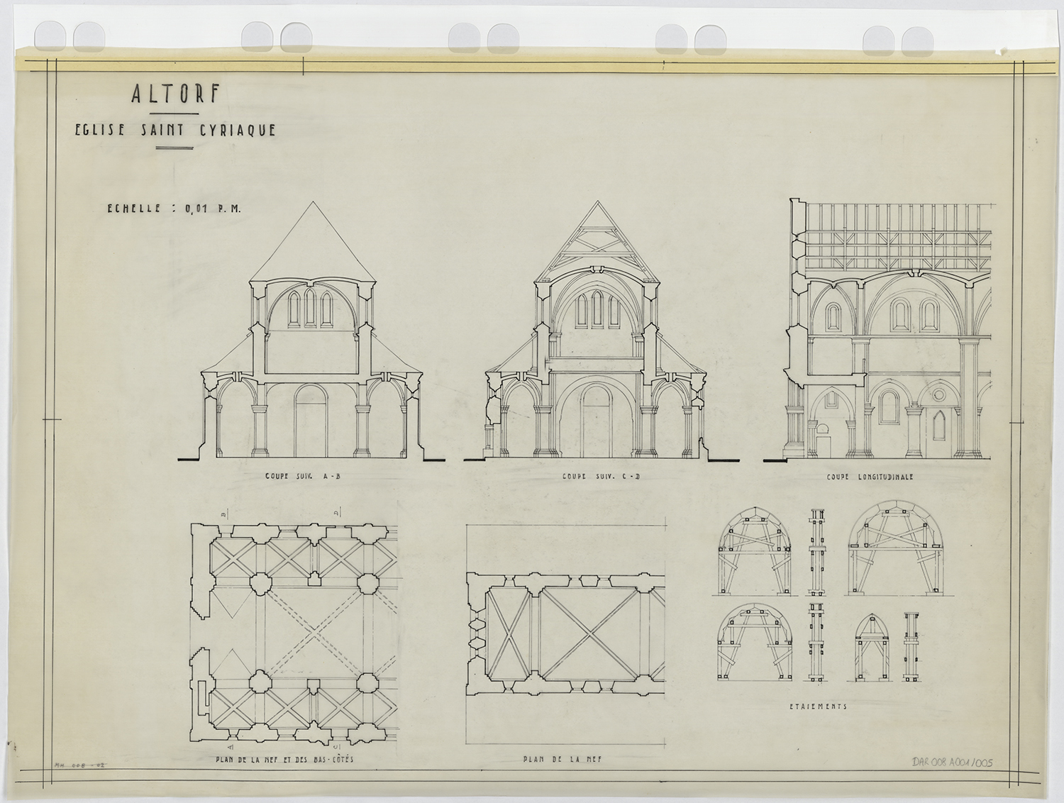 Plans de masse de la nef et des bas-côtés, coupes longitudinale et transversales sur la nef et le choeur, détails des étaiements des arcs.