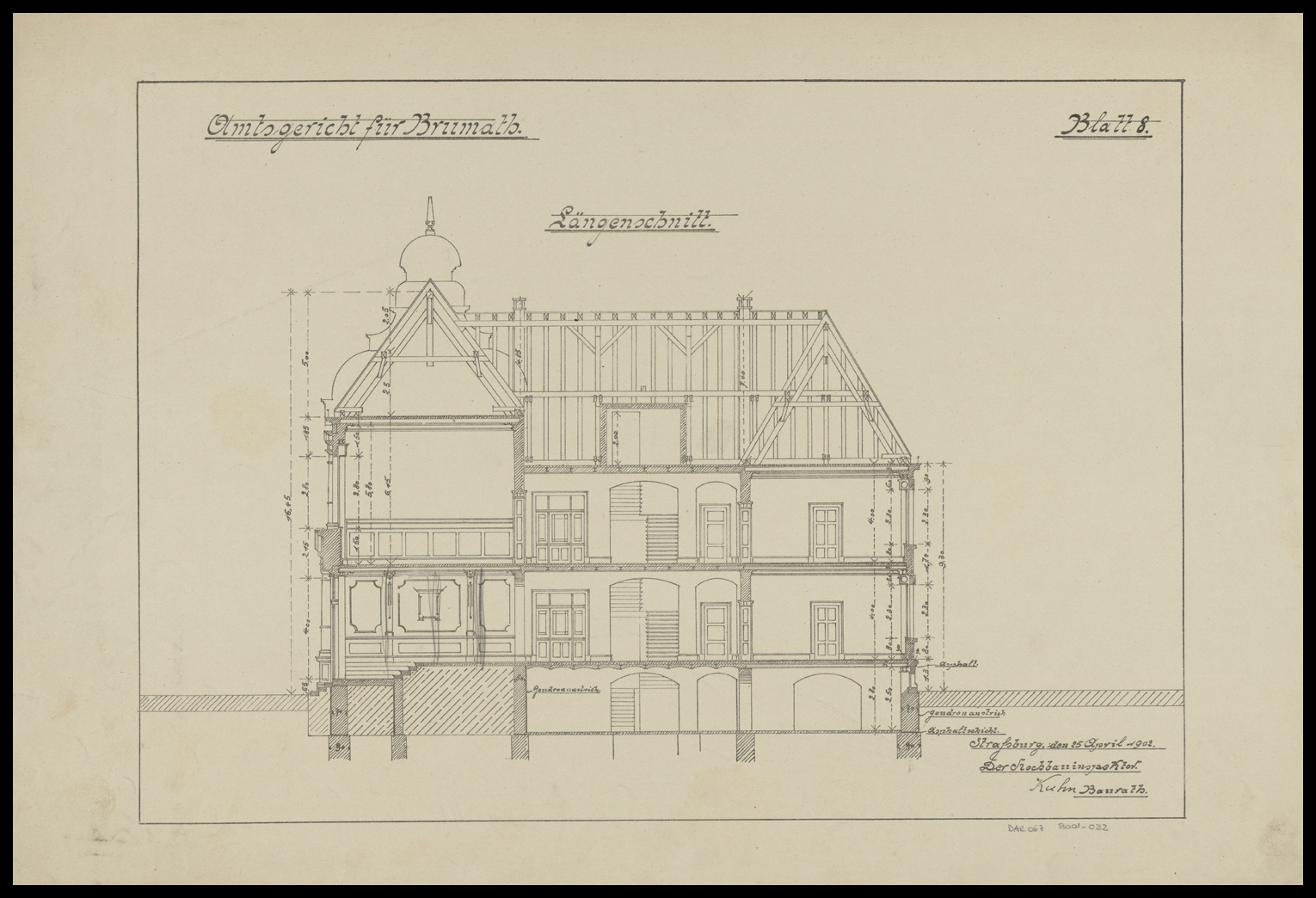 Nouveau bâtiment du tribunal, coupe longitudinale en élévation.