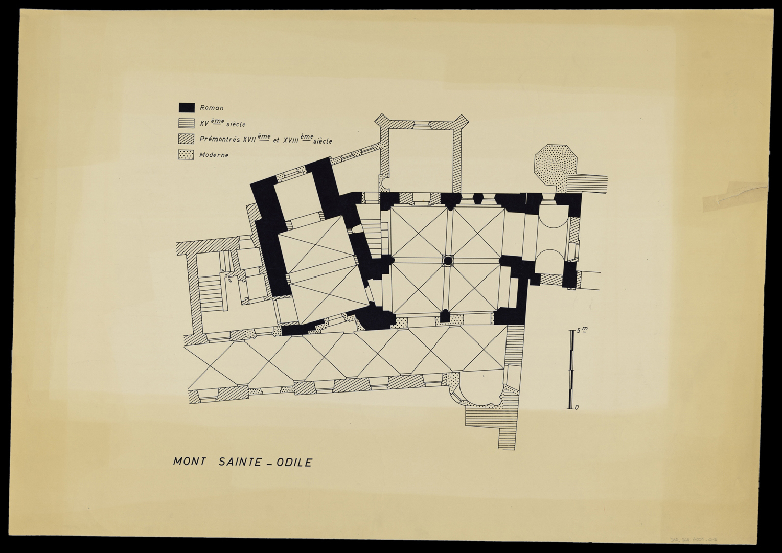 Plan de masse avec indications chronologiques des phases de construction.