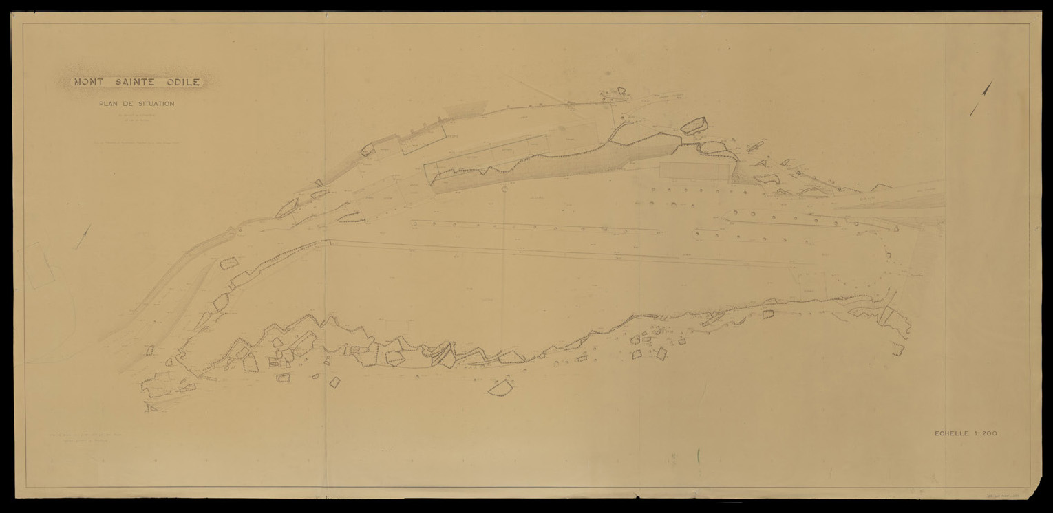 Plan de situation de l’avant du monastère et de la ferme.