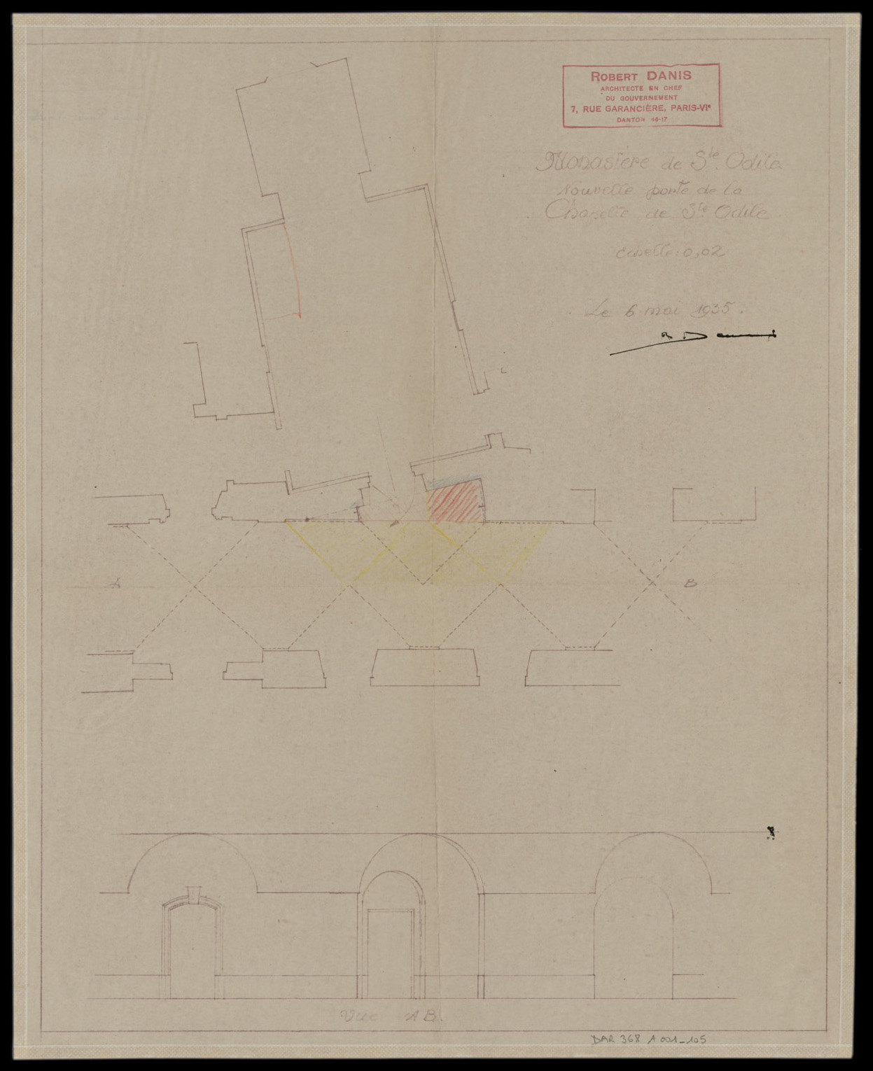 Chapelle du Tombeau, plan de masse avec implantation de la nouvelle porte et coupe.