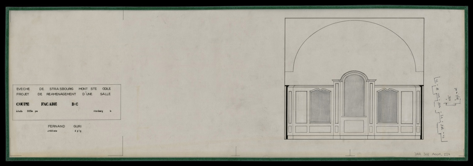 Projet de réaménagement d’une salle, coupe intérieure.