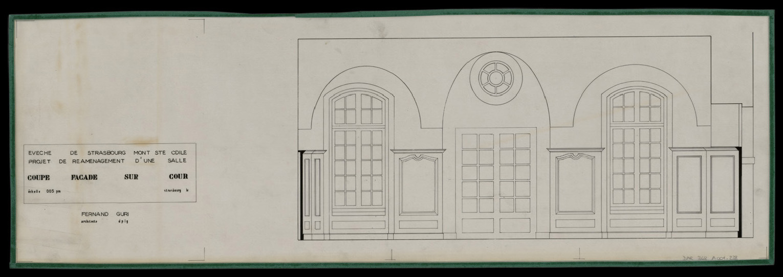 Projet de réaménagement d’une salle, coupe intérieure sur la façade sur cour.