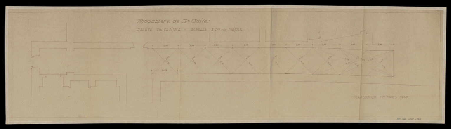 Cloître, plan de masse.