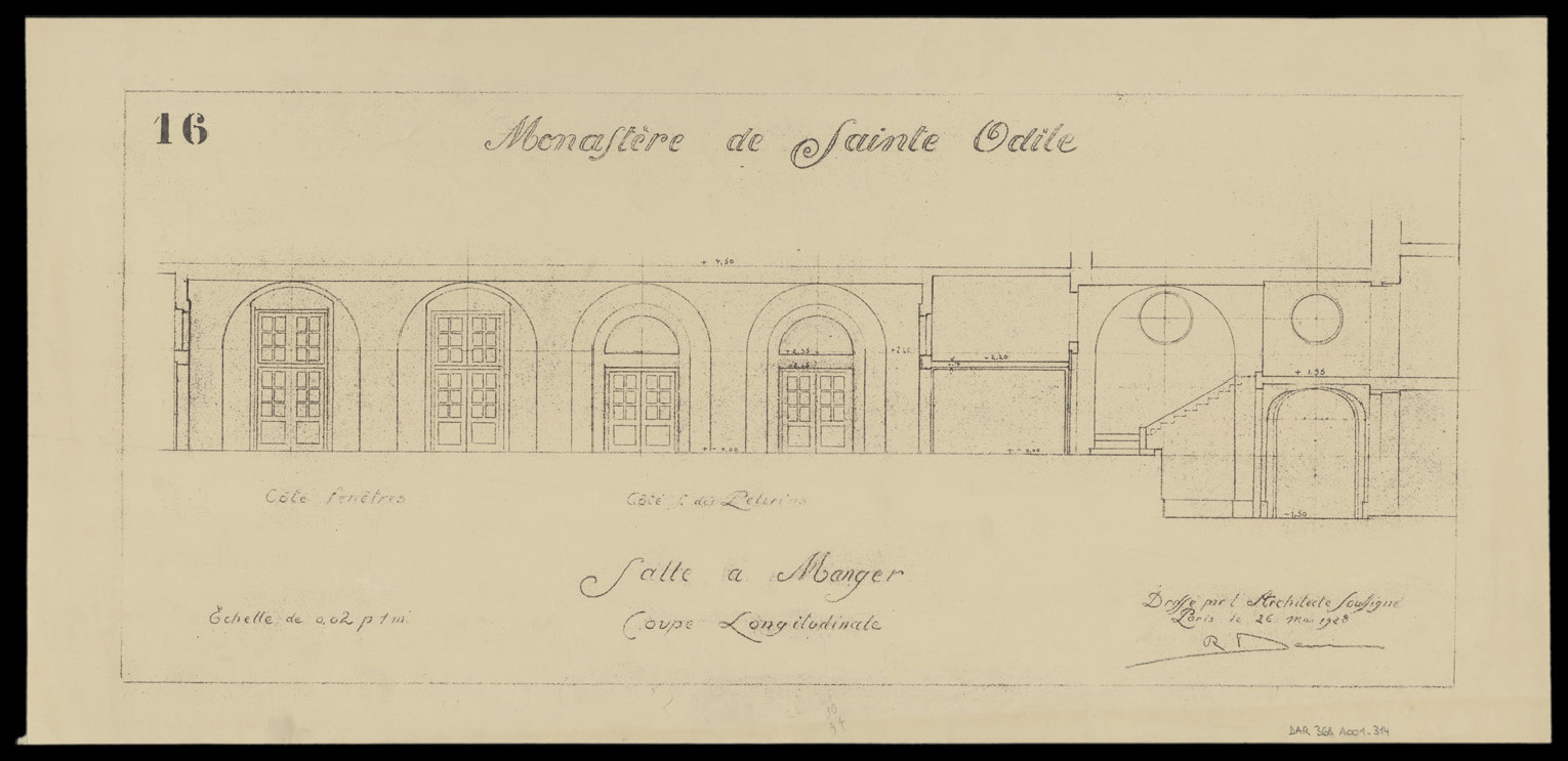 Salle à manger, coupe longitudinale.