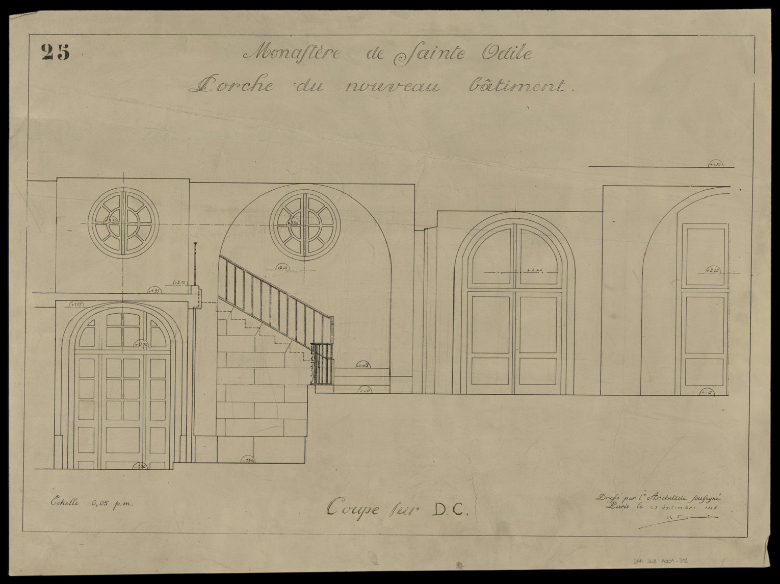 Porche du nouveau bâtiment, coupe longitudinale.