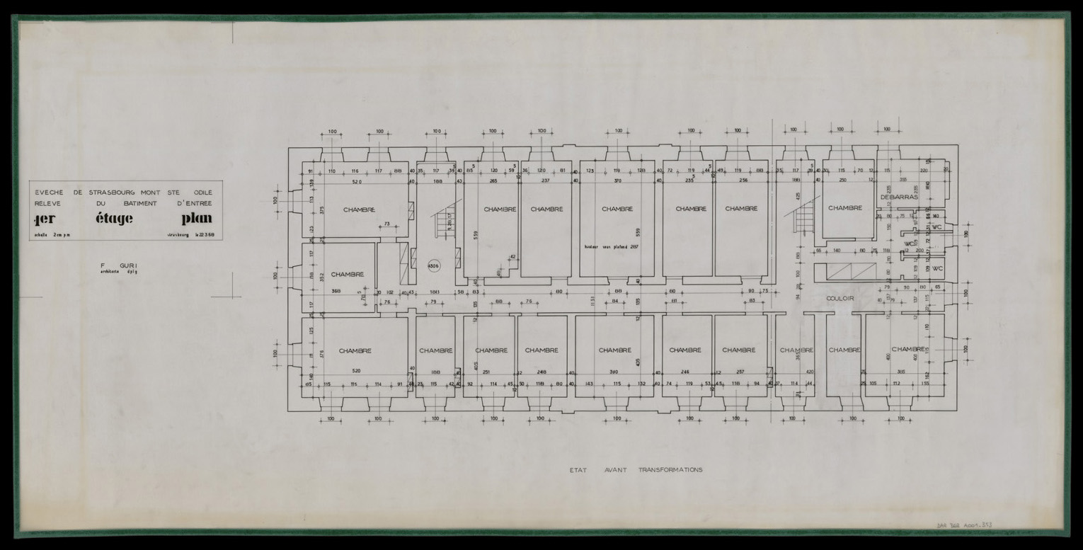 Bâtiment d’entrée, plan de masse du premier étage.