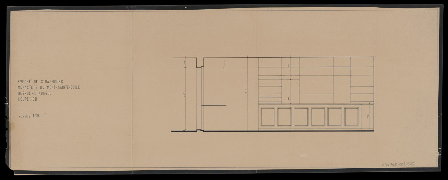 Rez-de-chaussée, coupe intérieure.