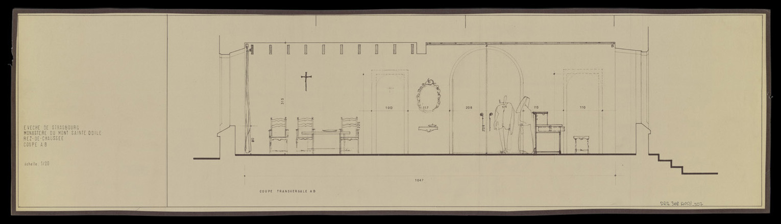 Rez-de-chaussée, coupe intérieure.