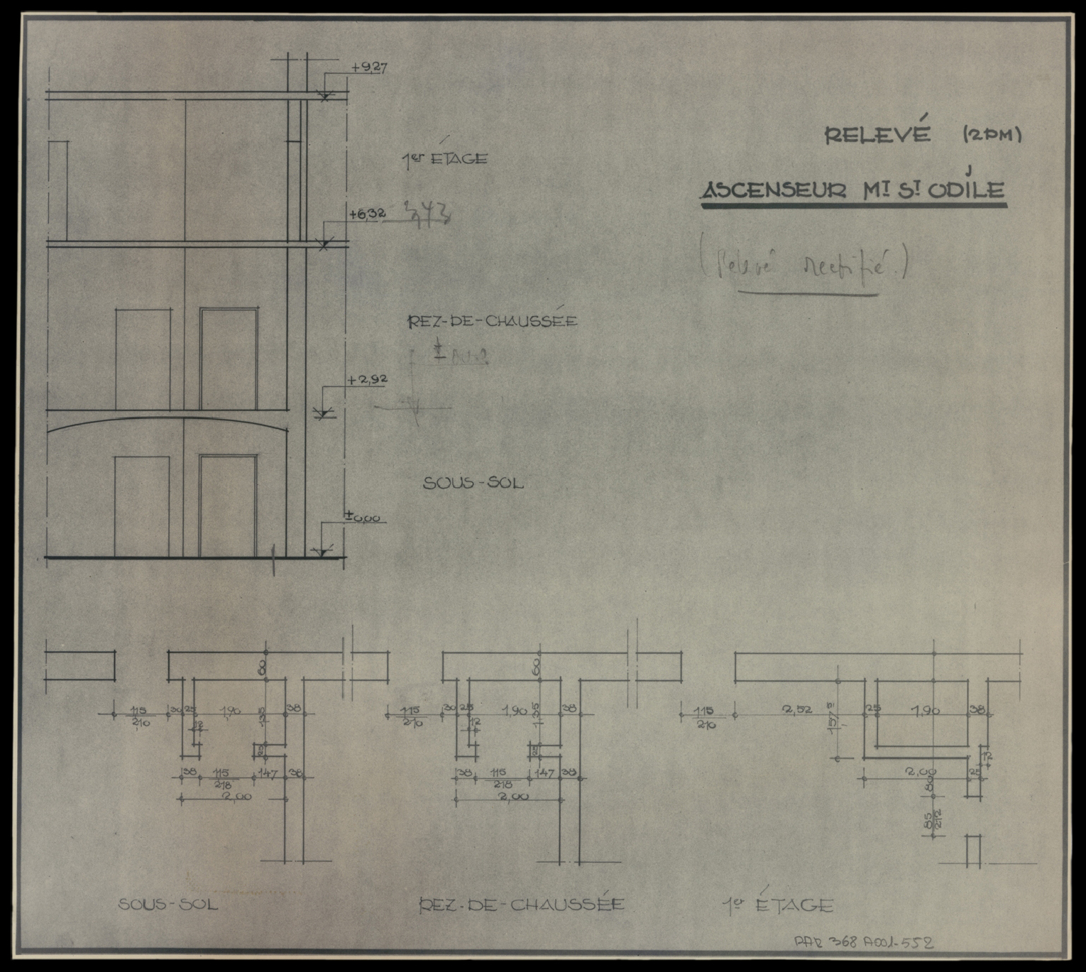 Projet d’ascenseur, plans de masse par niveaux et coupe (relevé rectifié).