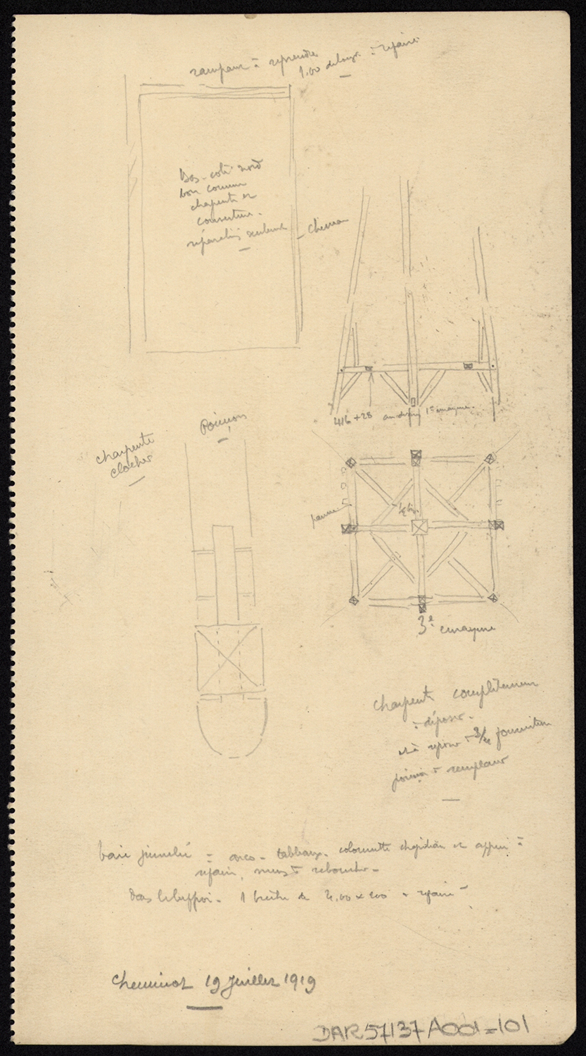 Clocher, plan, coupe sur la charpente et détail.