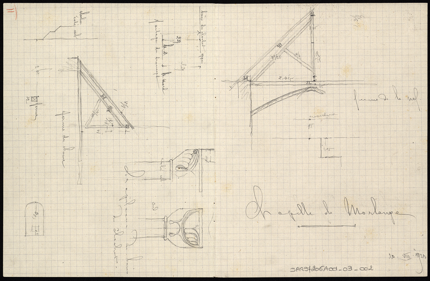 Croquis d’architecture, relevés de la charpente de la nef et du choeur, détails de chapiteaux des baies du choeur.