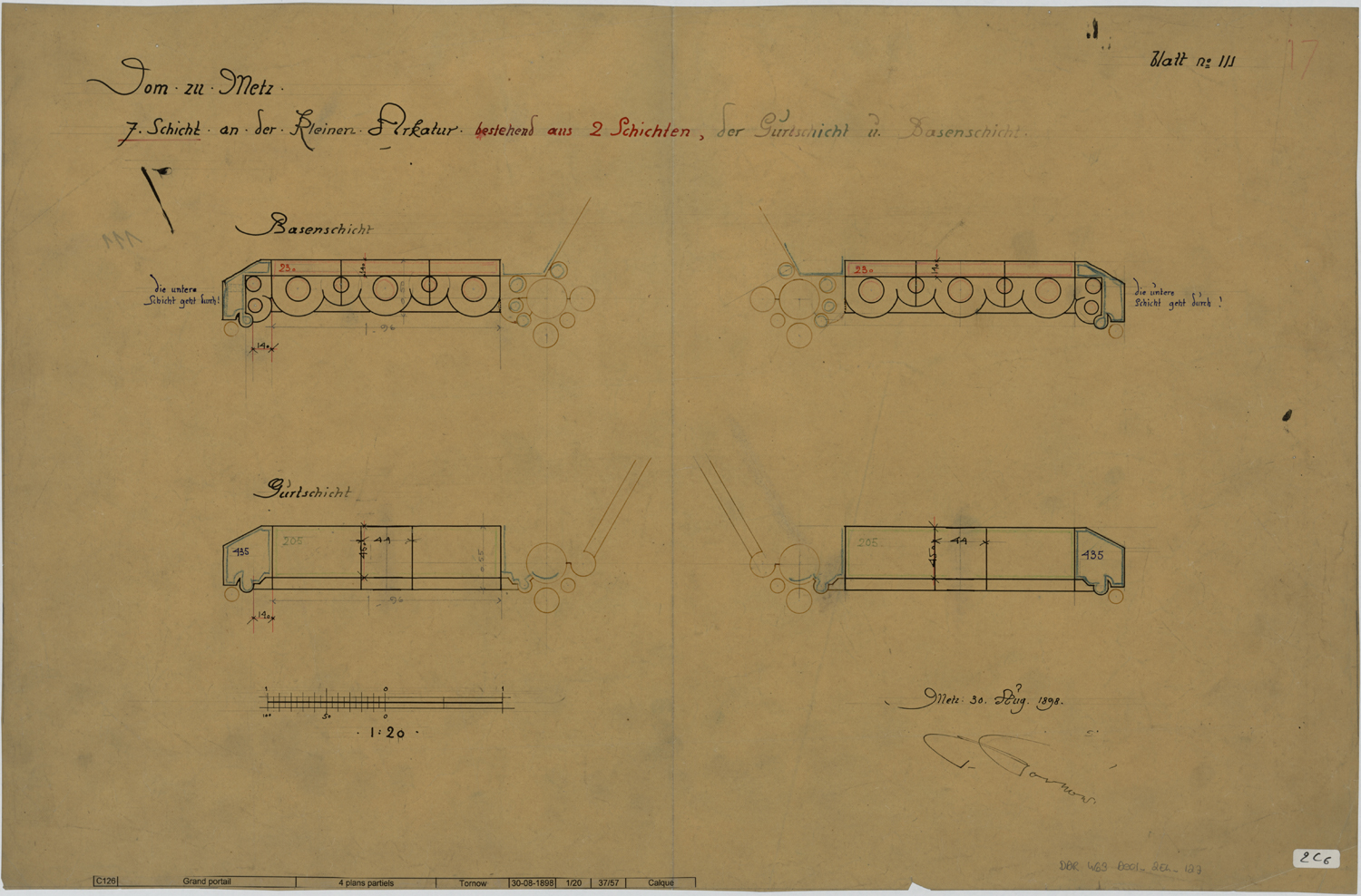 Grand Portail, quatre plans partiels.